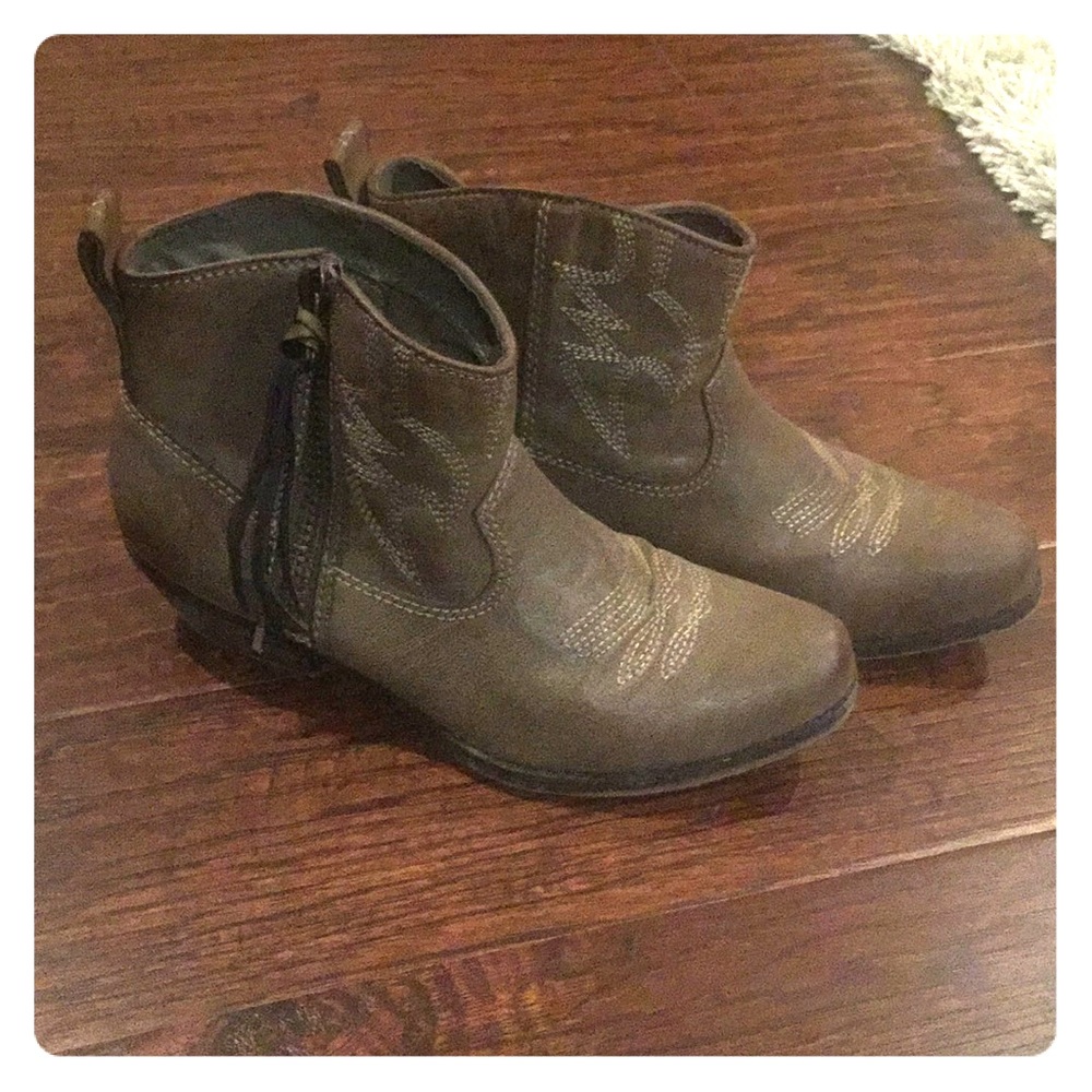 Big Buddha Booties